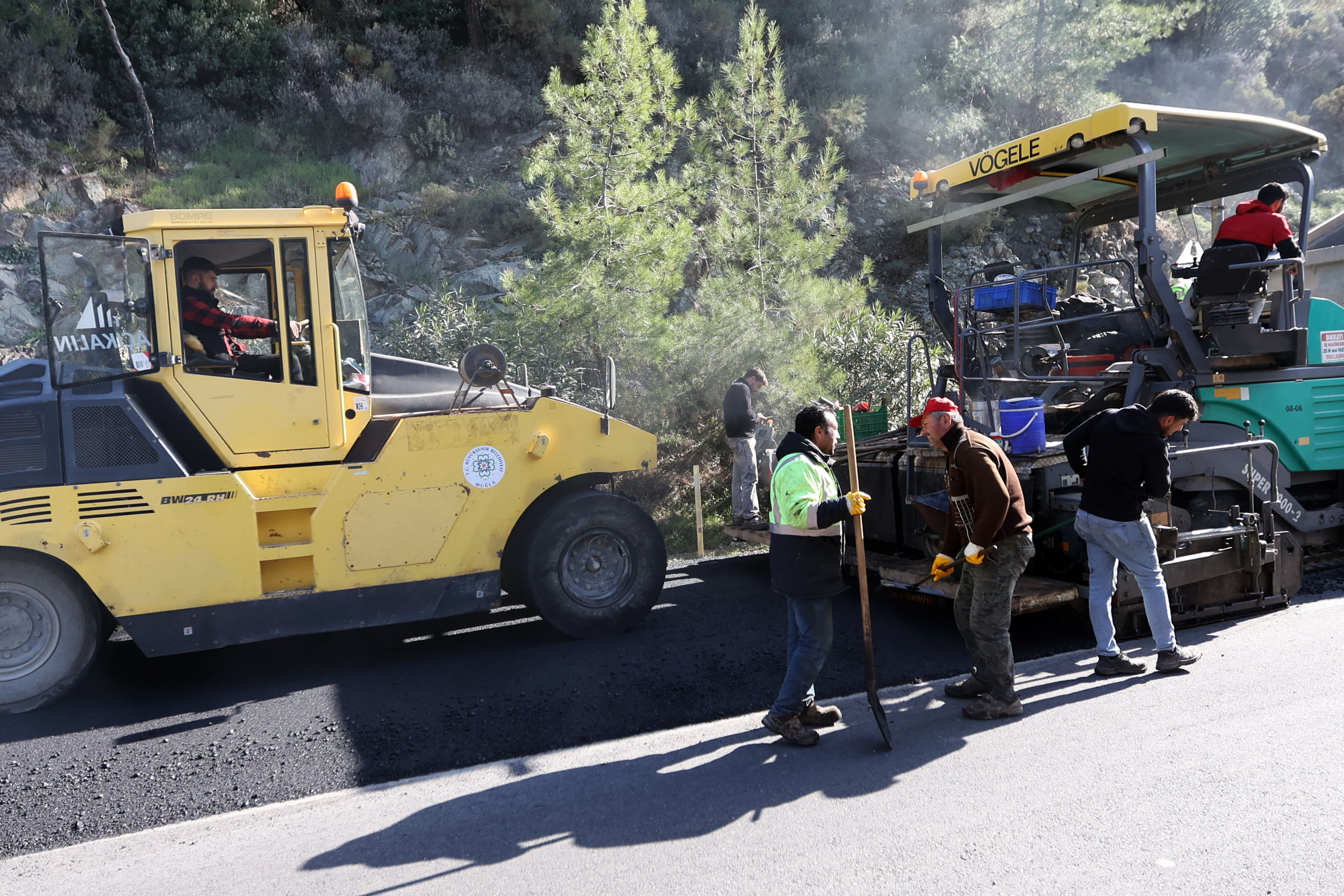 Yol yenileme çalışmaları görseli