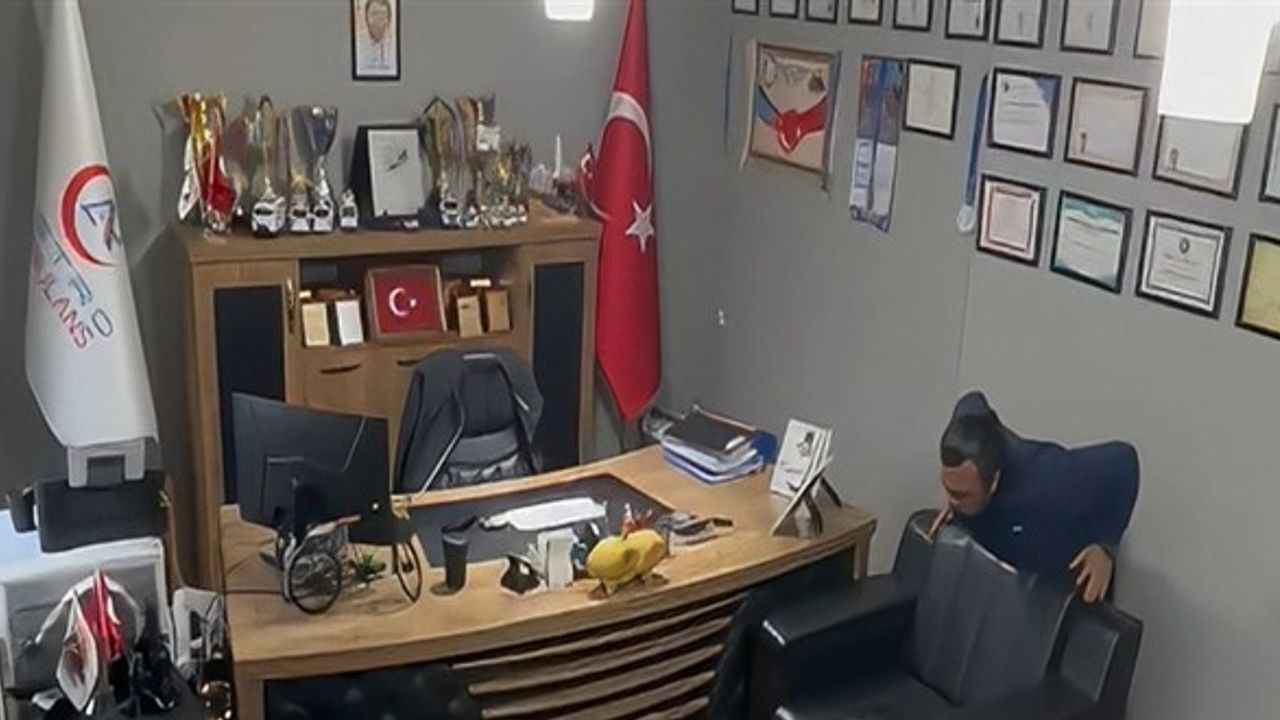 Osmaniye’de ATT İlyas Yıldır Kendi Kendine Heimlich İle Hayata Tutundu