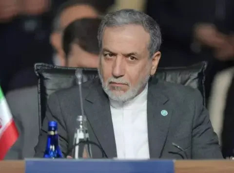 Trump’tan Şaşırtan Karar: İki İranlı Yetkili Hedef Listesinden Çıkarıldı